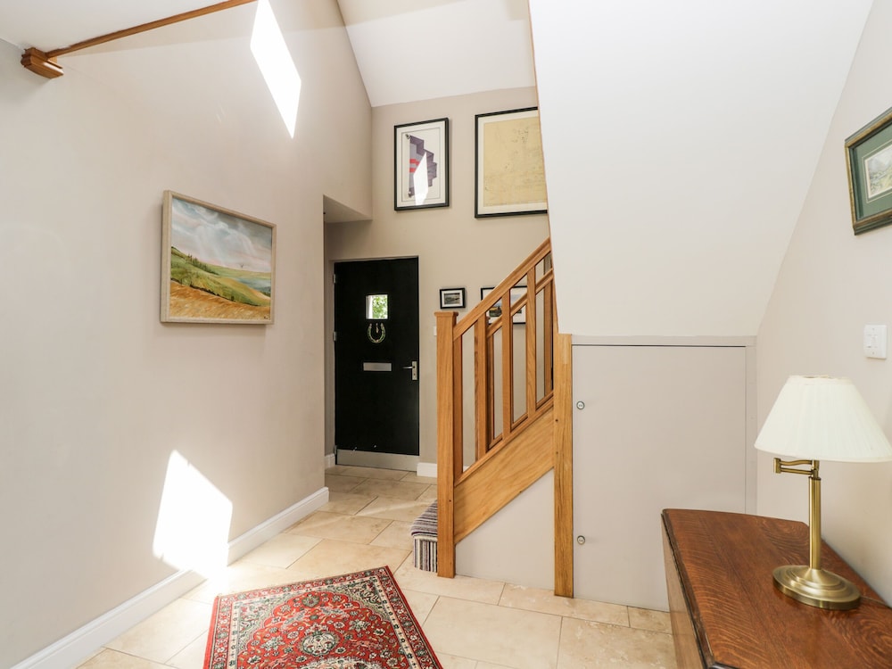 Innisfallen House