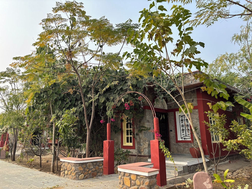 Neem Sarai Sariska