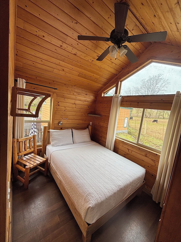 Mendocino Redwoods RV Resort