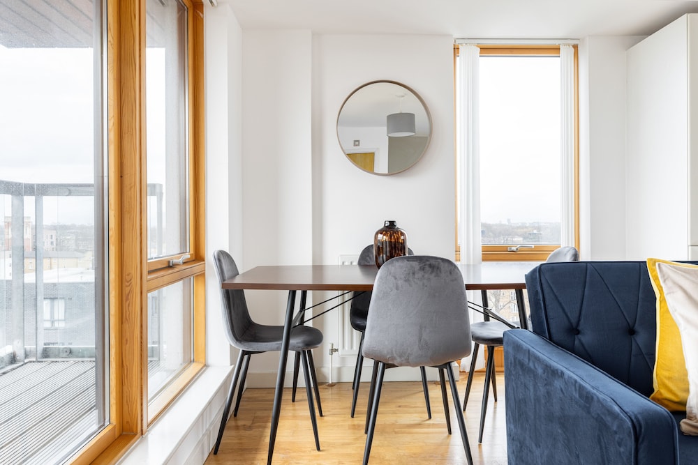 The Highbury Collection