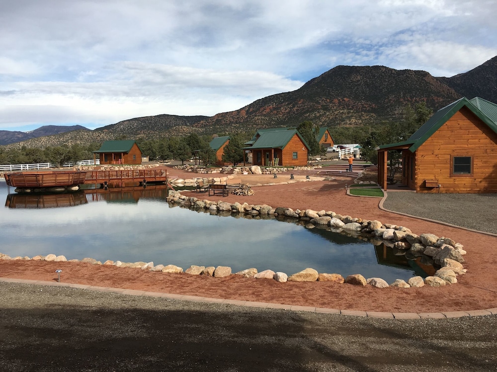 Holmstead Ranch Resort