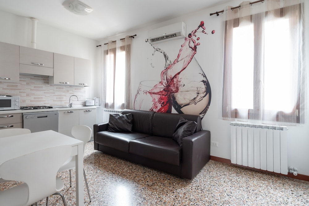 San Polo Canal View Apartments