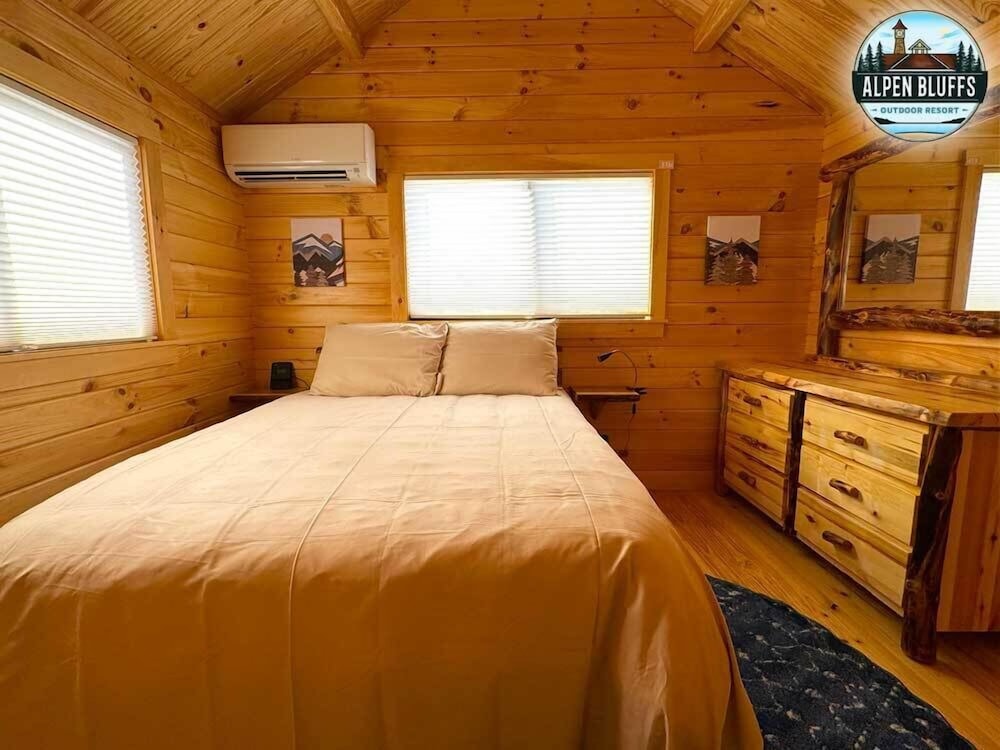 Alpen Bluffs Outdoor Resort