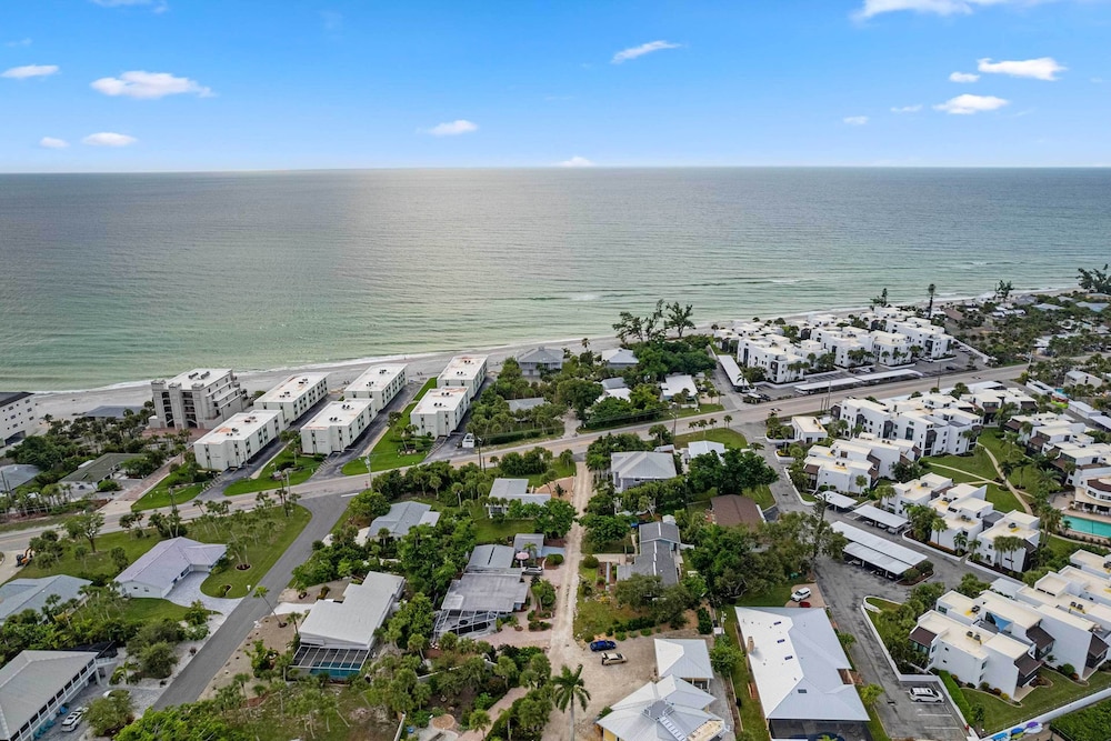 Manasota Key Home w/ Private Beach Access view 5