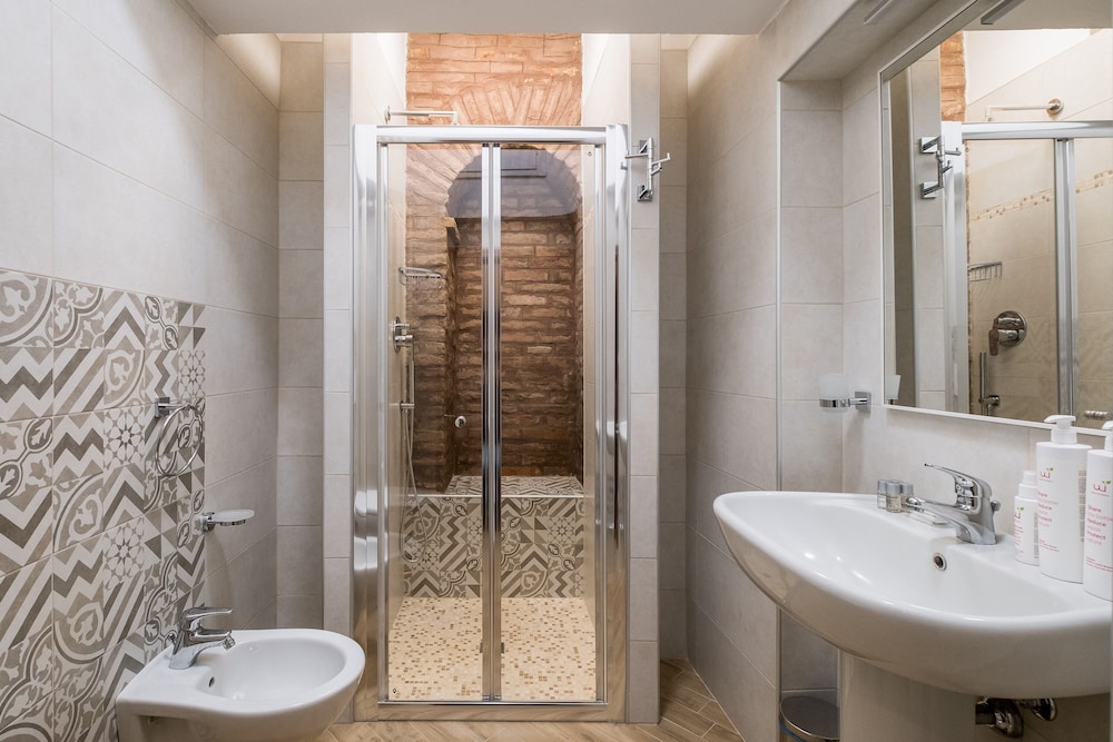 Rolandino Apartment in the city center photo 4