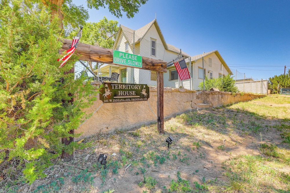 Charming Trinidad Home ~ 2 Mi to Main Street!