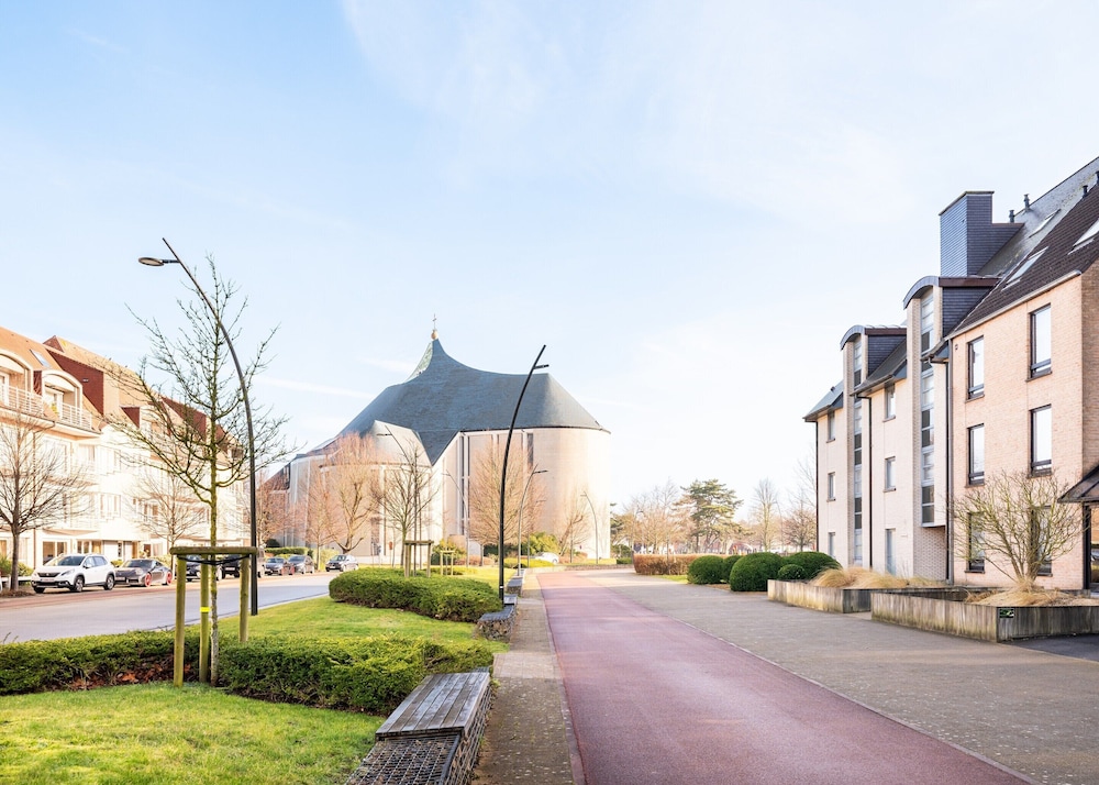 Apartment in Koksijde Near the Beach