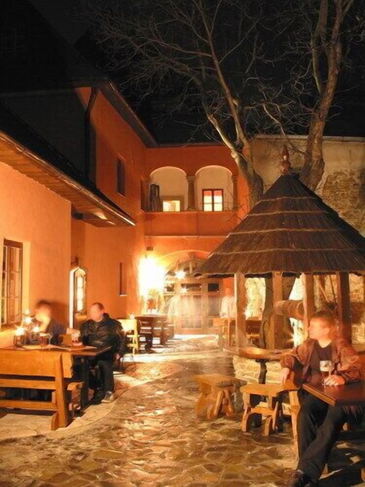 Pension - Restaurant SABATO