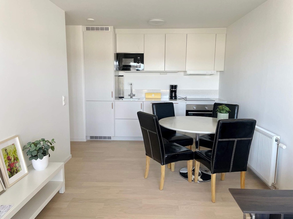 Seaside Apartment Near Visby Promenade