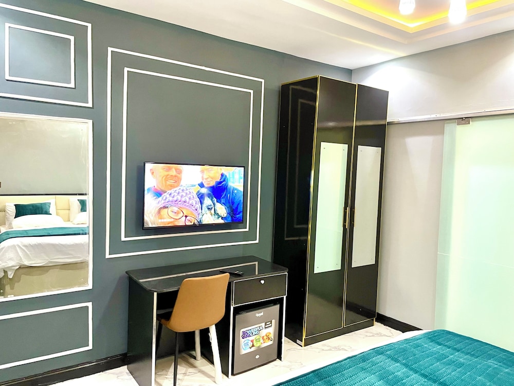 GoodHouse XT