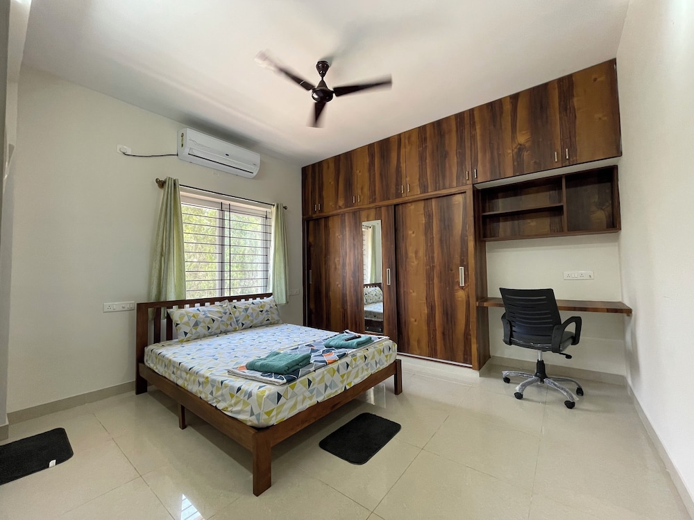 SSN HomeStays in Bangalore Near La Casa