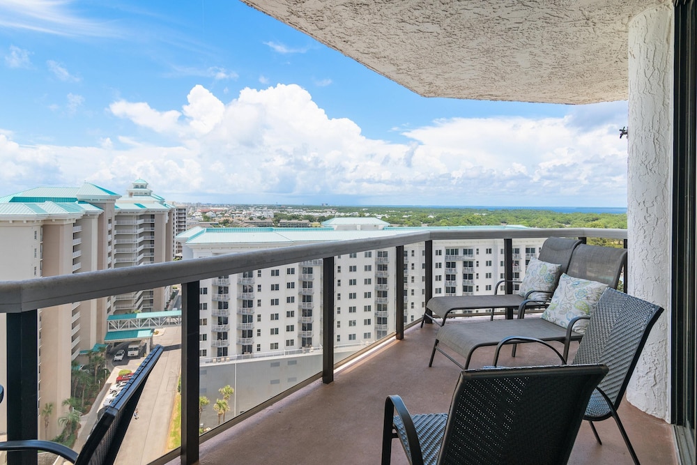 Surfside Resort #1406