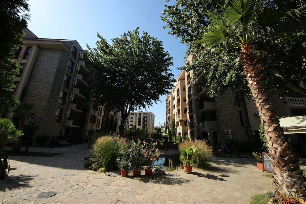 Photo 43