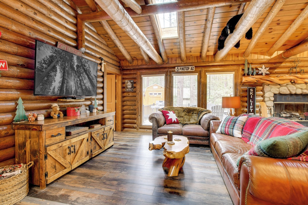 Near Fishing & Hiking: Pinetop Log Cabin w/ Deck!
