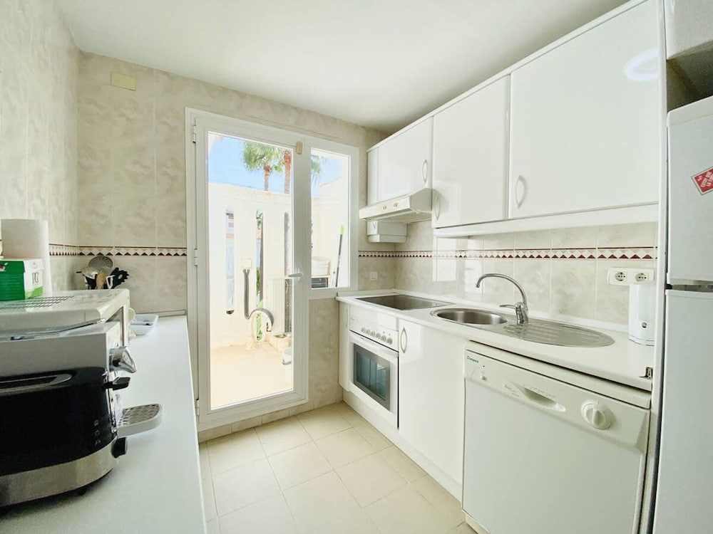 Duplex 3 Bedroom Top Floor F-3