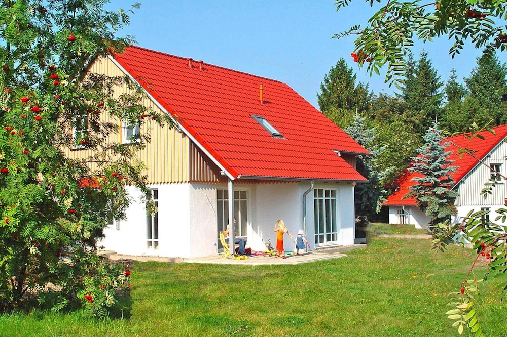 Ferienhaus in Wernigerode mit Innenpool