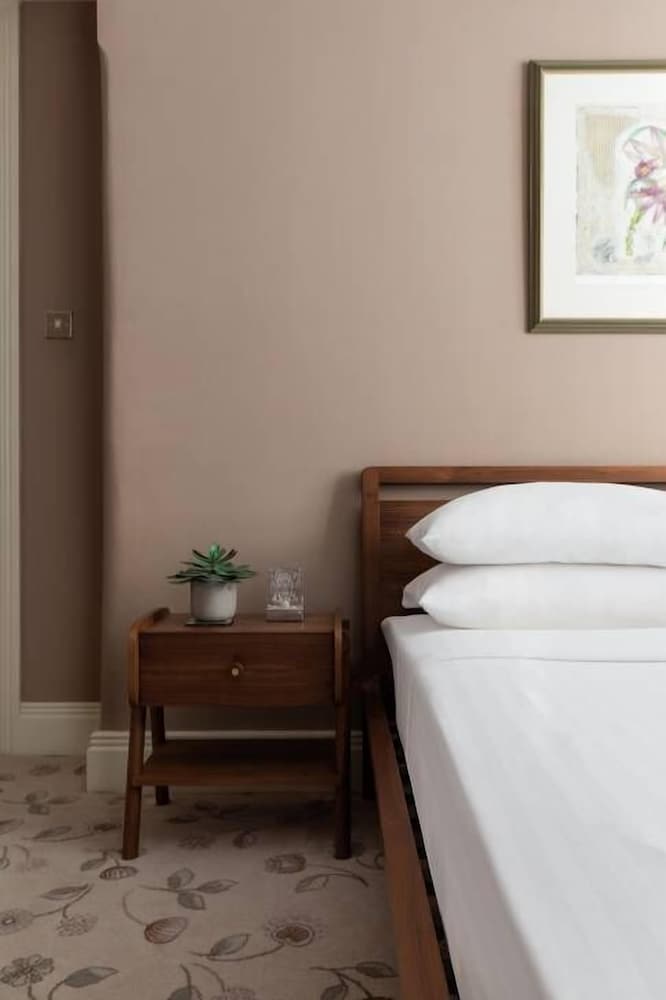 Drury Lane II by Onefinestay