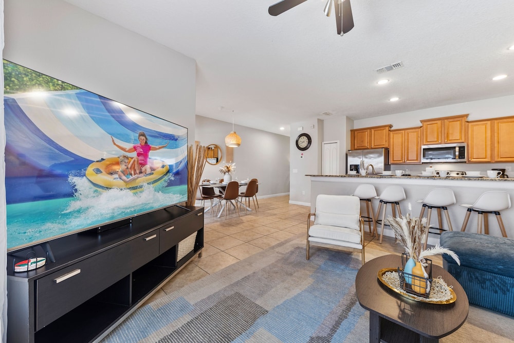 8847 Candy Palm Rd