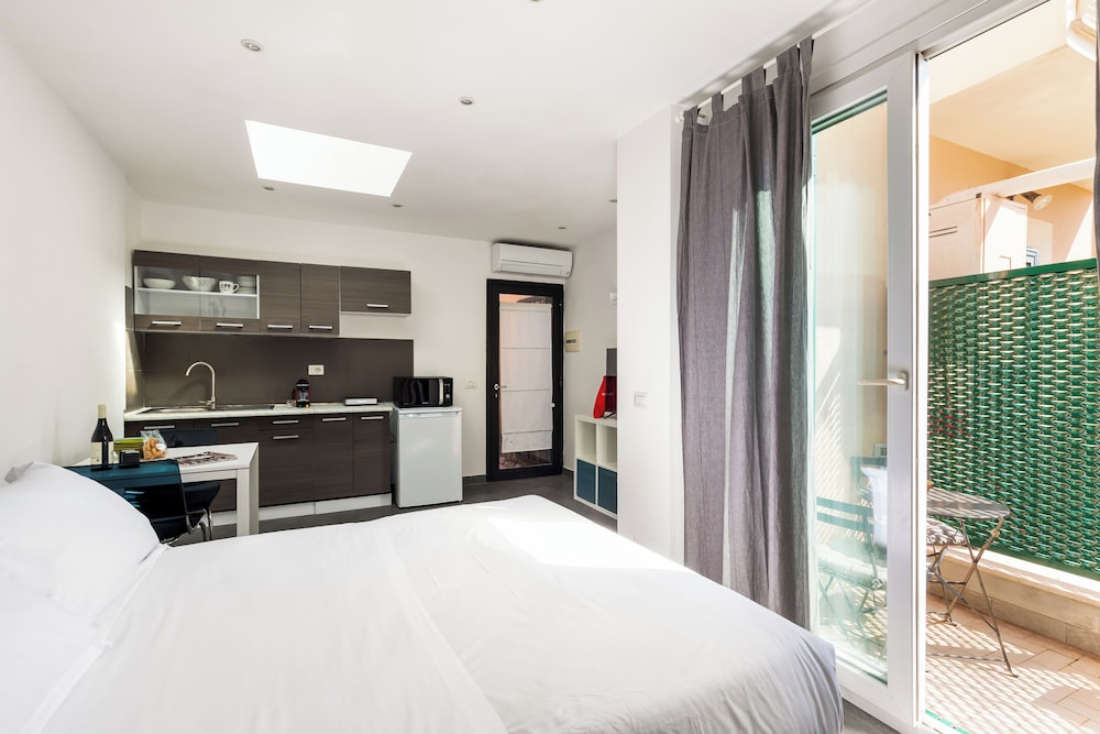  Lovely Studio With Balcony By St. Peter 