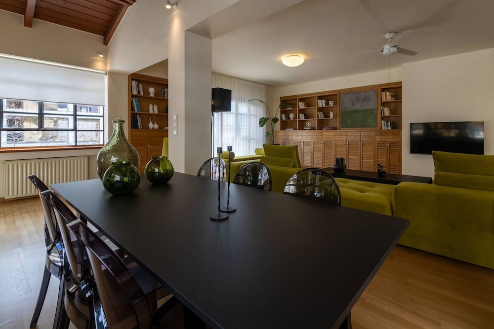 Ma Maison Downtown Villa N 8 Indoor Heated Pool