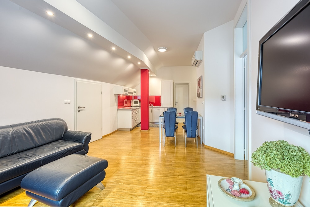 Wellness Suite Rose view 3