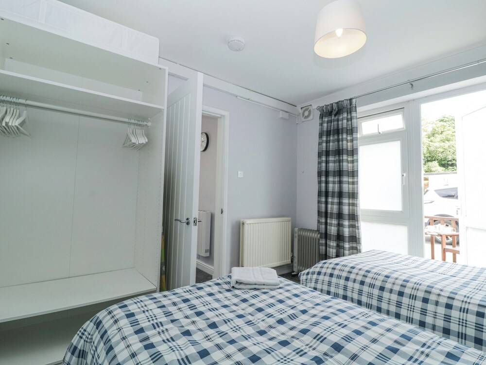 Flat 1A, Big Tree Holiday Flats