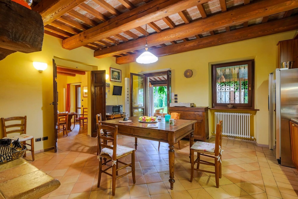 Villa Emilianna 12 2 by Marche Holiday Villas