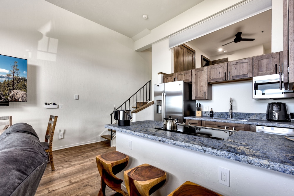 Alpine Haven 2 Bedroom Condo