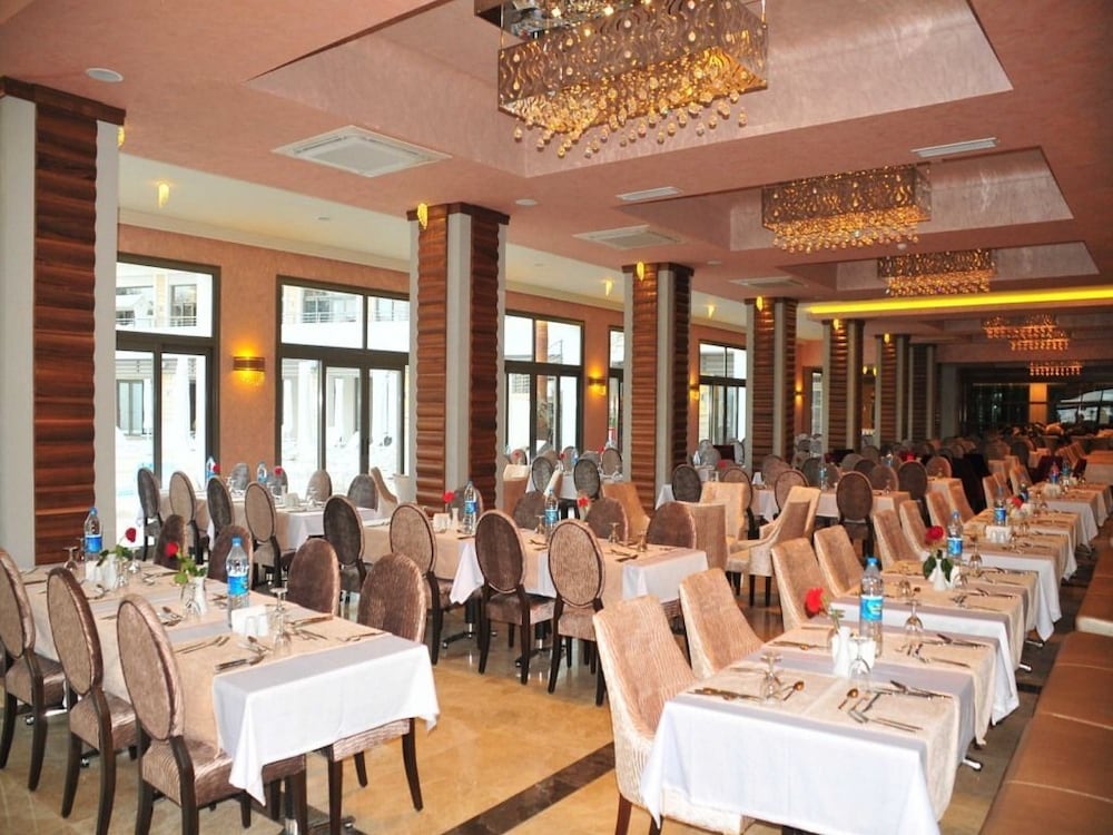 Golden Rock Beach Hotel - All Inclusive