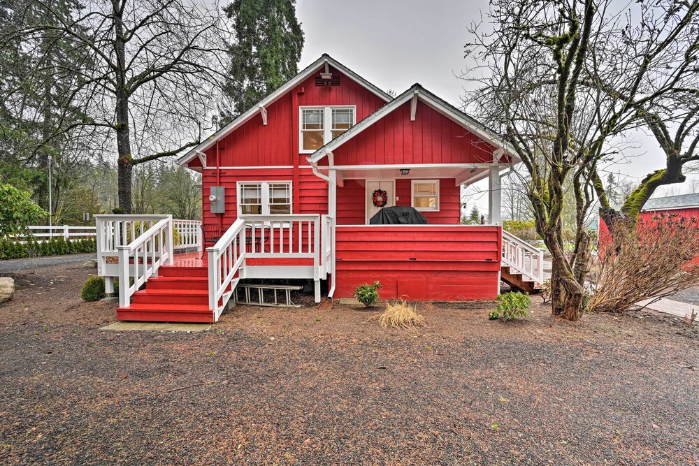 Redmond Farmhouse on 2 Acres w/ Deck & Grill! view 5