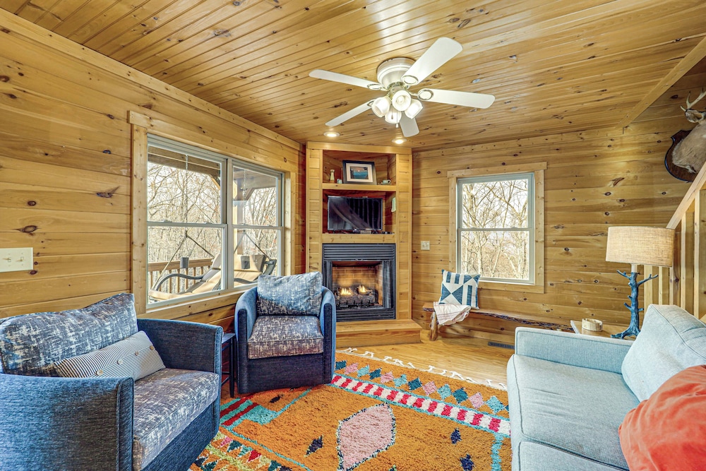 Deck & Views: Blue Ridge Mountain Cabin