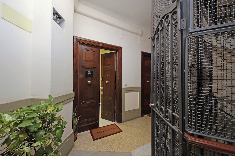 Domus Augustea San Giovanni Sunset Suites