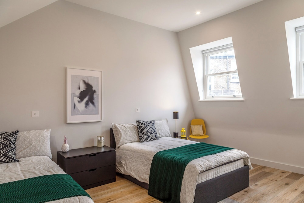 Modern Family Home in Kensington