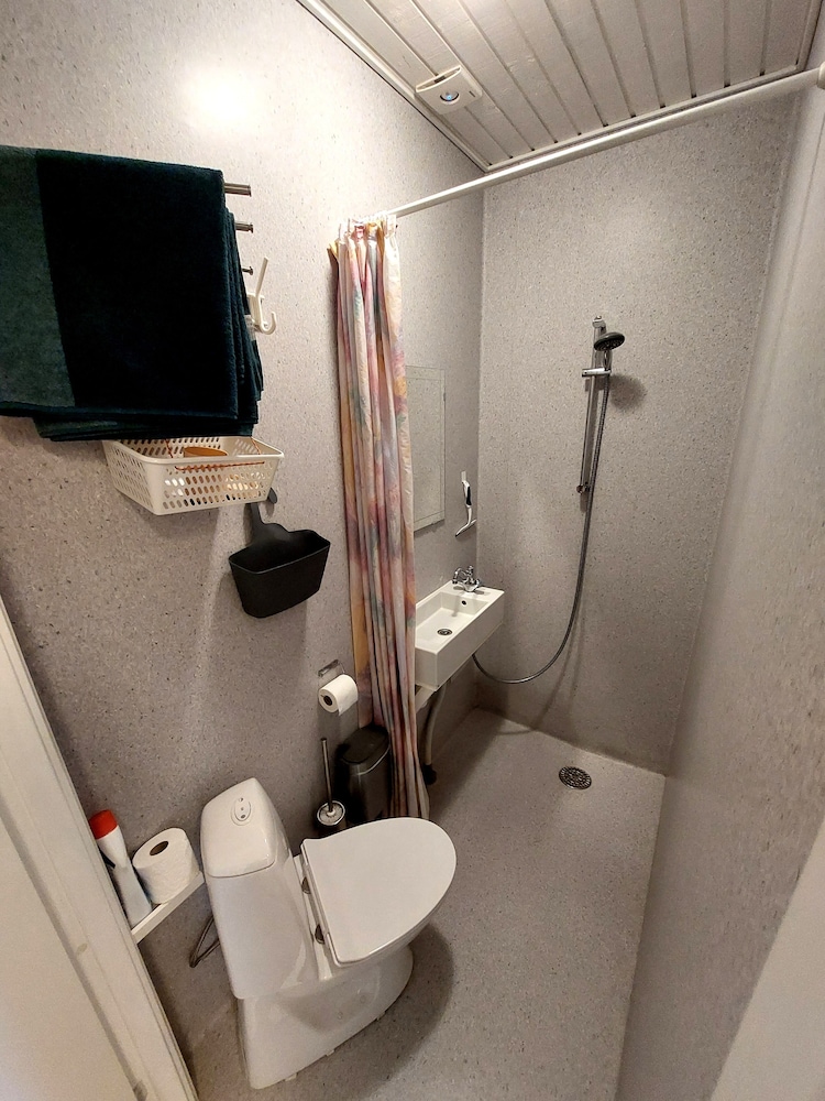 Hine Bakke Guest House