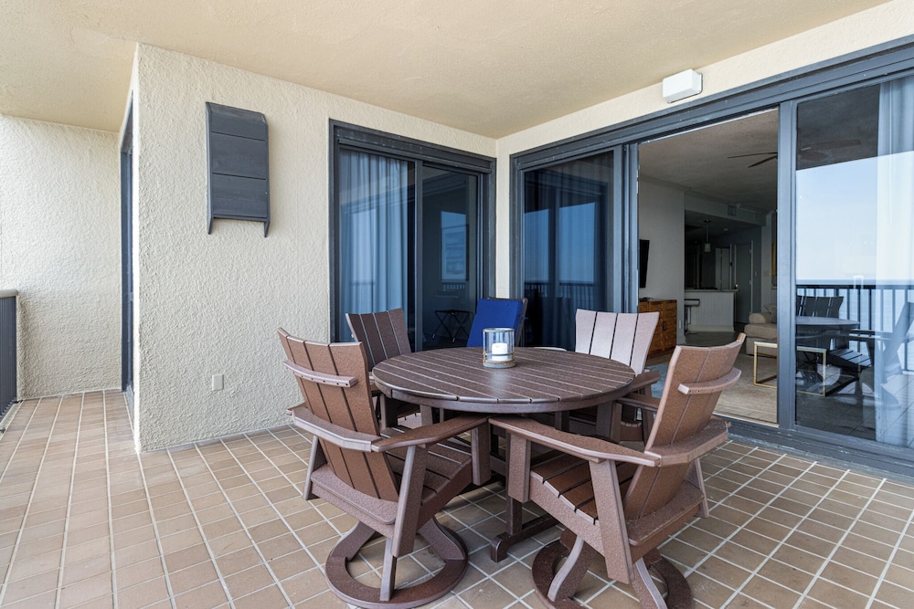 Romar House by Southern Vacation Rentals