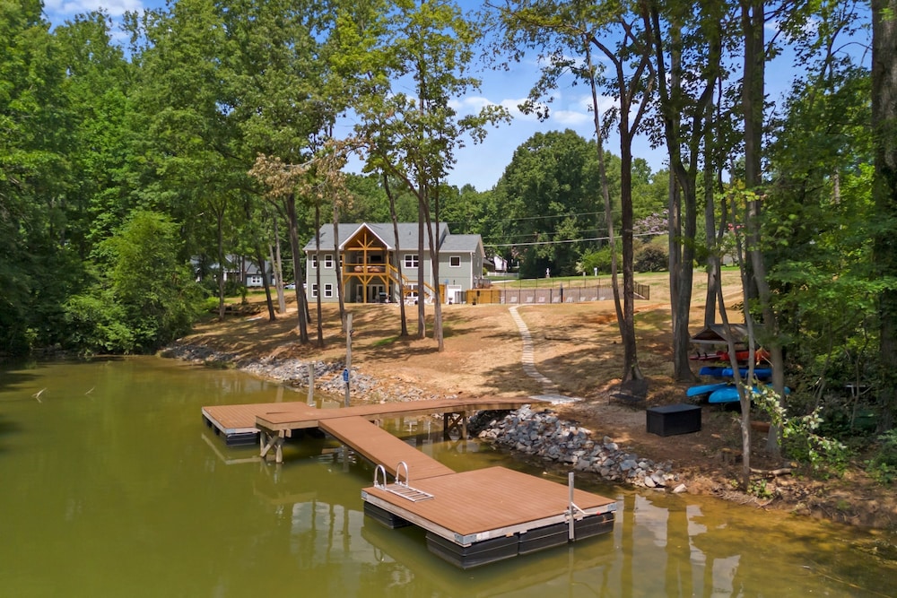 Hideaway Cove Private Dock Firepit New Build