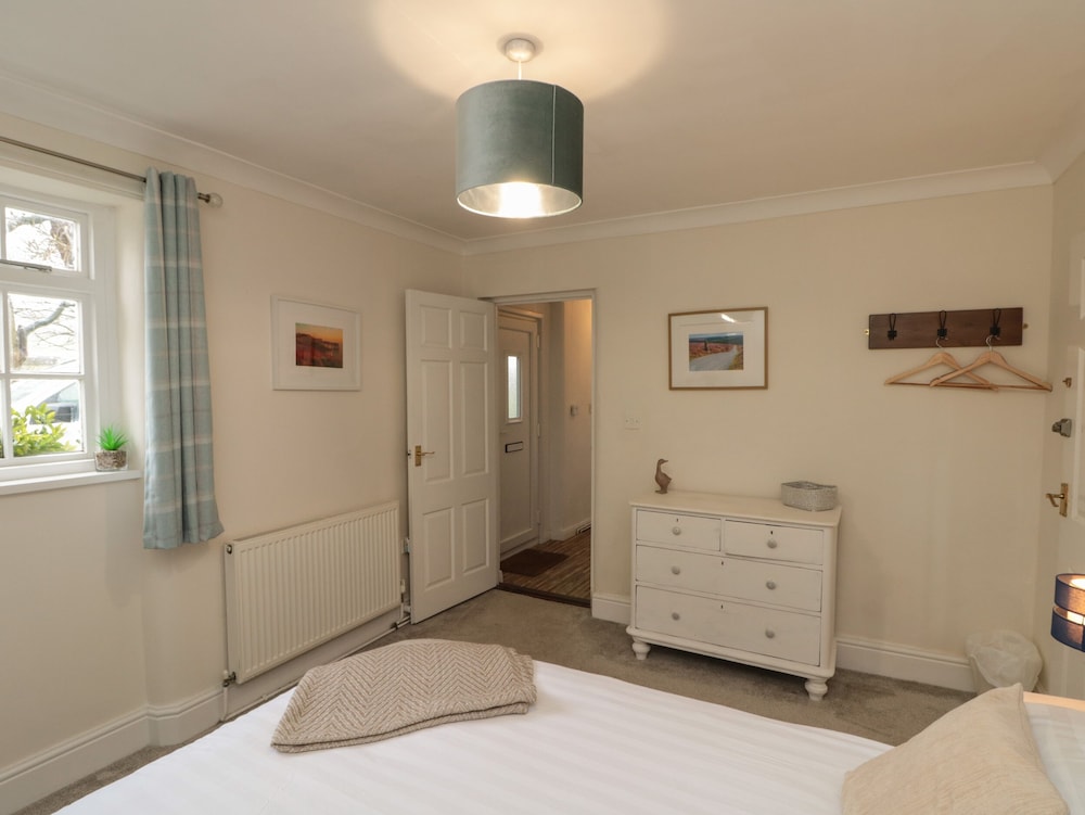 Chestnut Cottage