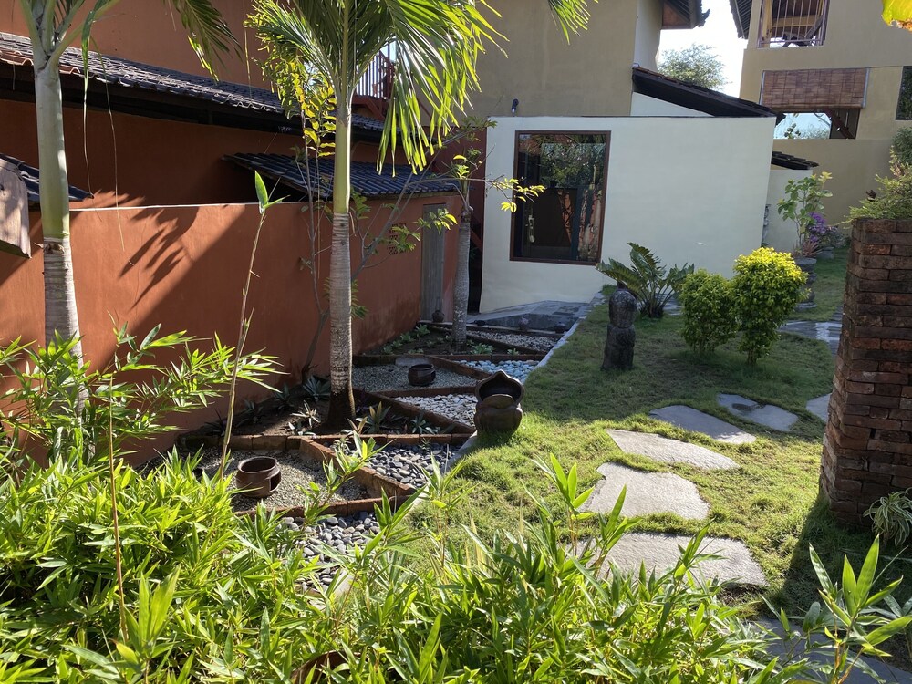 Villa Anjing 2