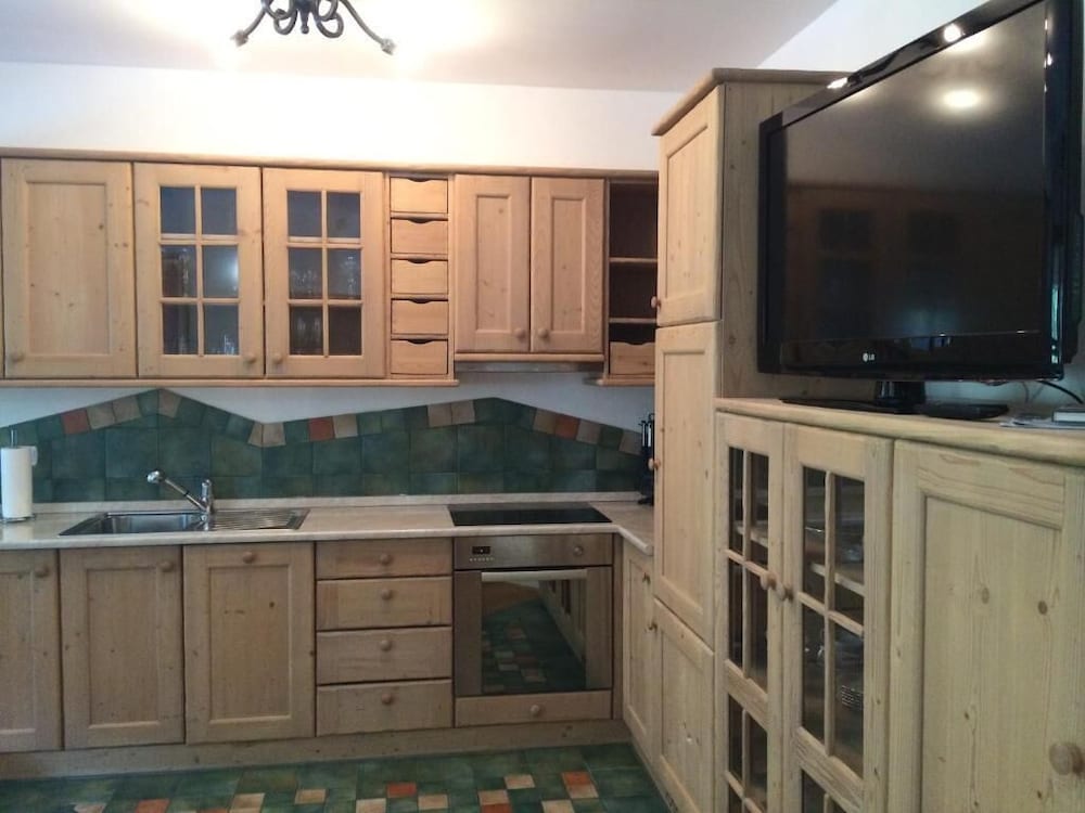 Apartmaji Pod macesnovo streho