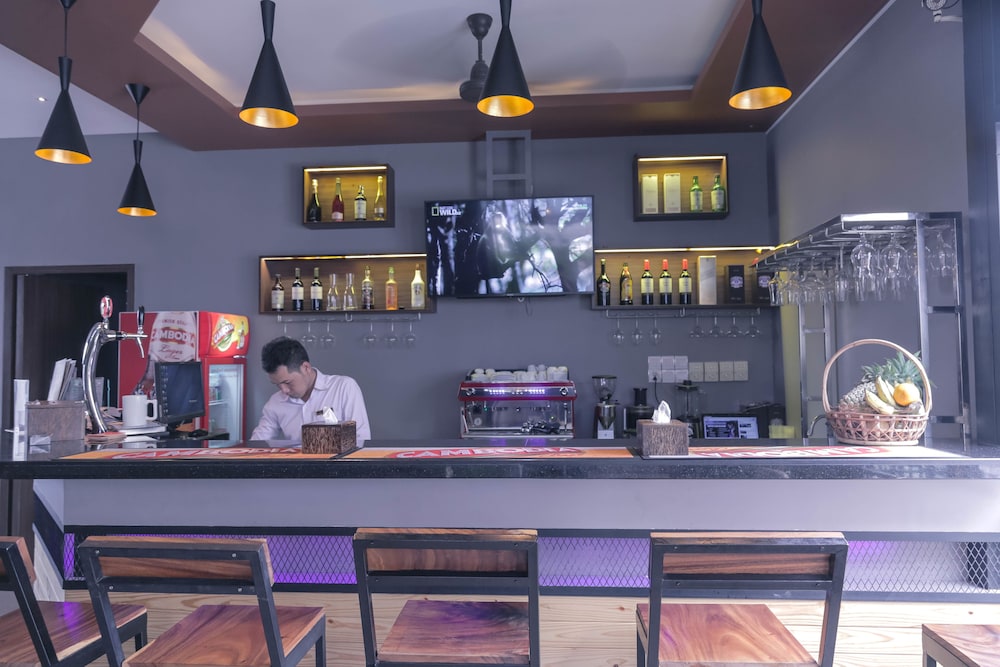Feliz Hostel Cafe & Bar