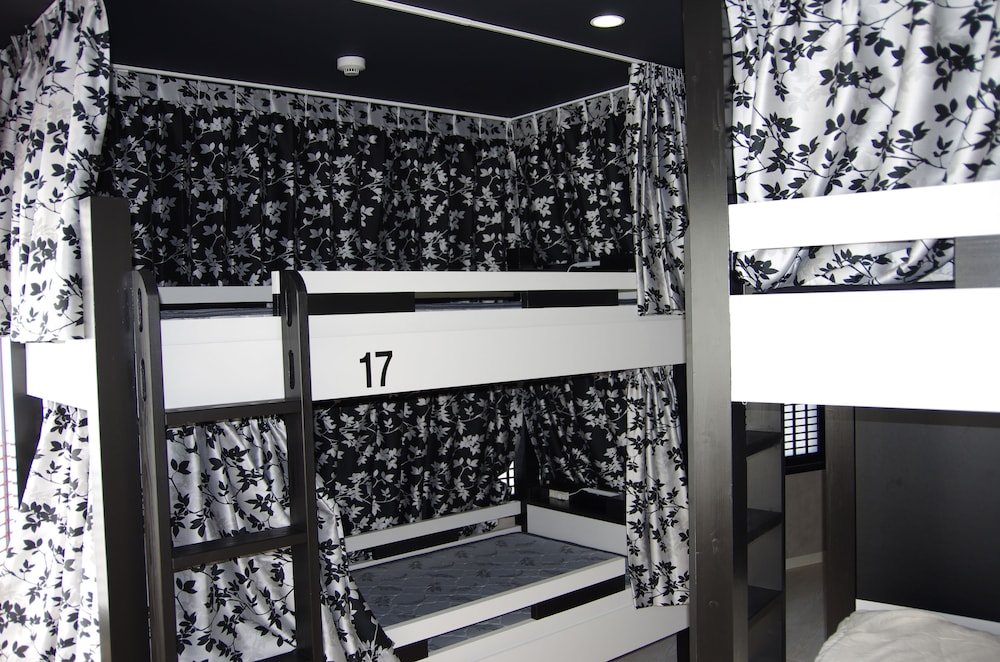 Sora Hostel