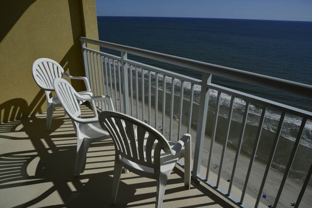 Grand Atlantic by Elliott Beach Rentals