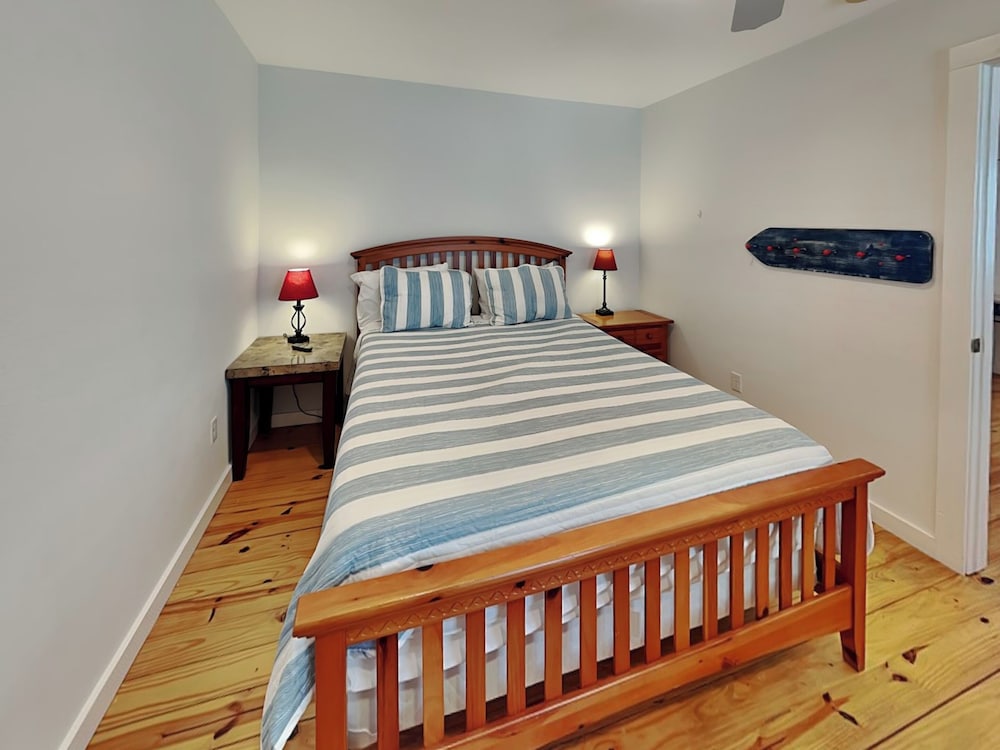 Seacasa 18 by Silver Sands Vacation Rentals