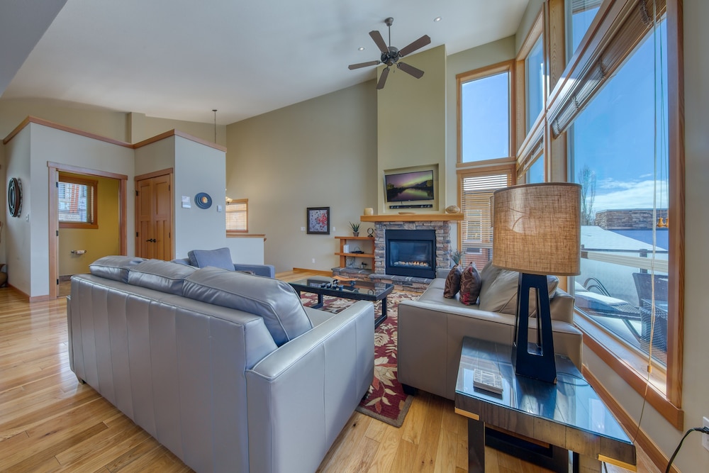 Fairmont Creek Property Rentals The Residences