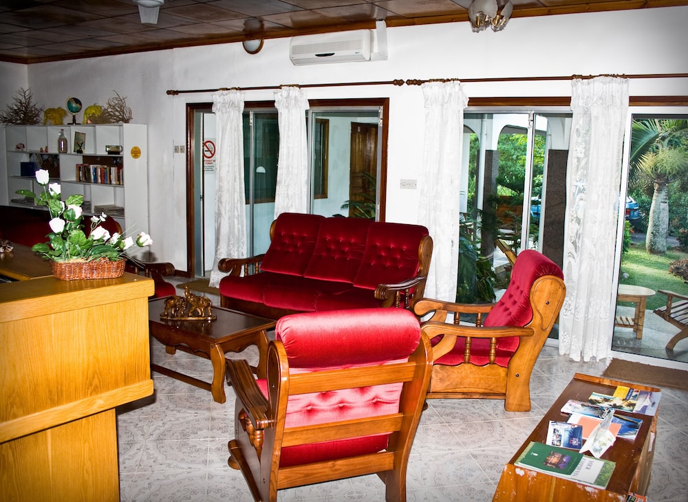 Villa de Roses photo 2