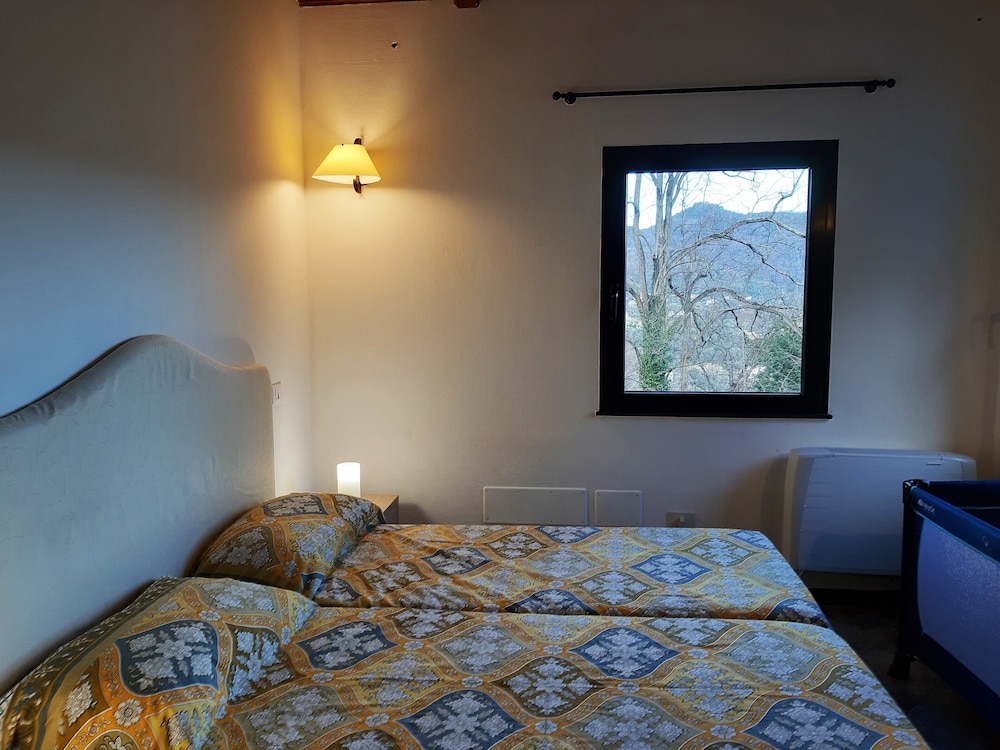 Casa La Violara view 4