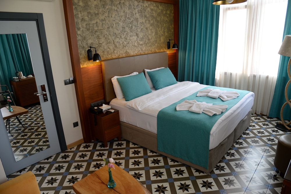 Pera Luna Residence - Özel Sınıf - Image 40