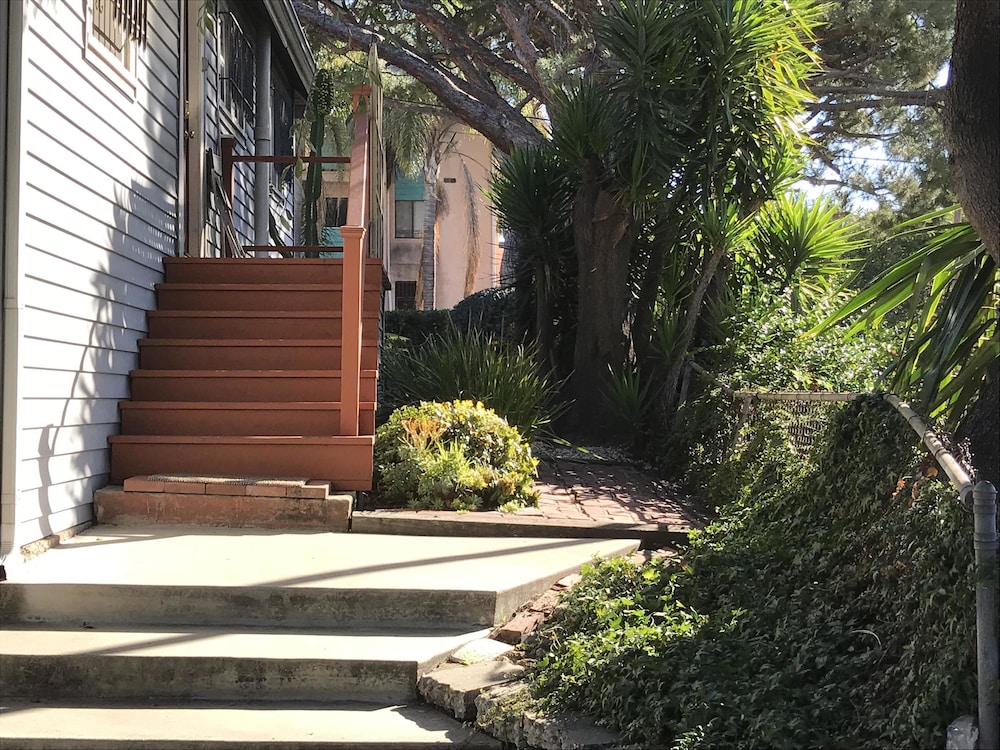 Sanborn Guest House