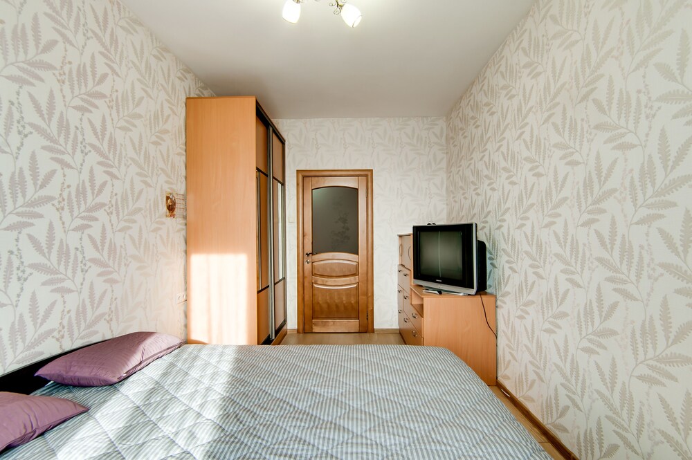 Aura Apartments