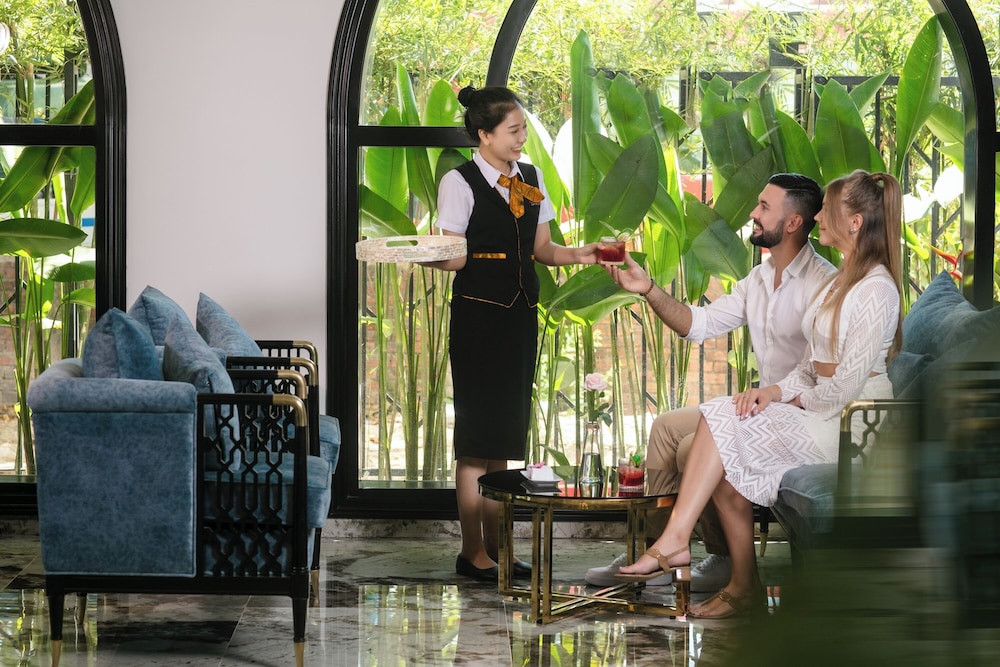Grand Sunrise Palace Hoi An- A Luxury Indochine Hotel & Spa 42